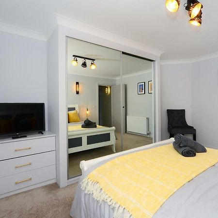 Beautiful Apartment Near Bournemouth, Poole & Sandbanks Esterno foto